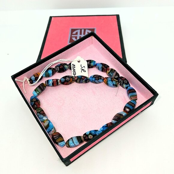 Beautiful Handmade Multi-Color Beaded Necklace - Picture 2 of 6